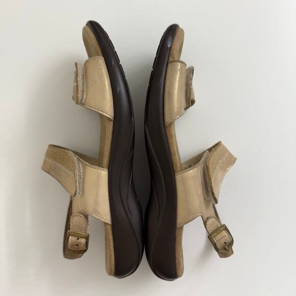SAS Nudu Slide Double Strap Sandals Gold Sz 9 Casual Comfort - Picture 6 of 8